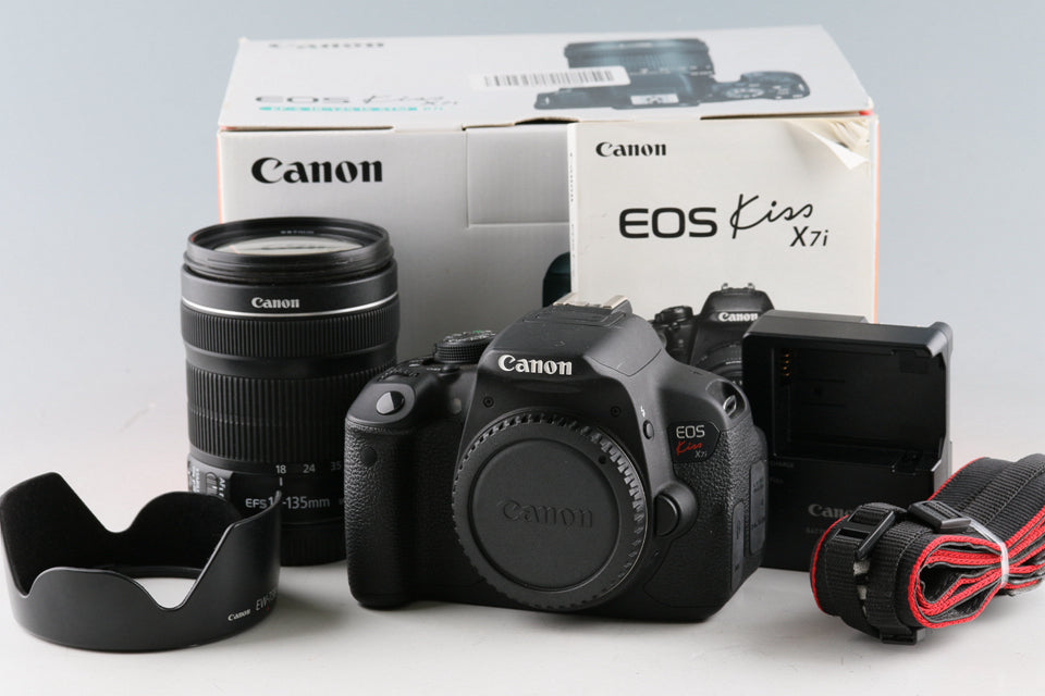 Canon EOS Kiss X7i + EF-S 18-135mm F/3.5-5.6 IS STM Lens With Box ...