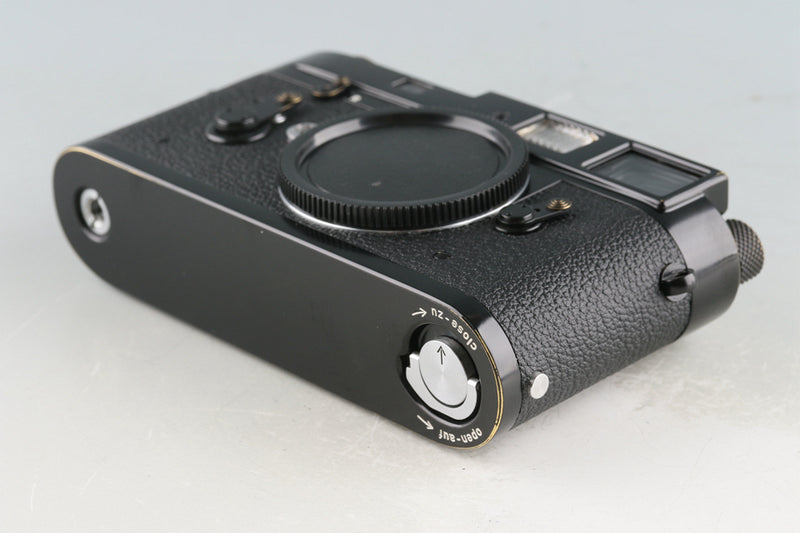 Leica Leitz M2 Repainted Black Repainted by Kanto Camera #44673T