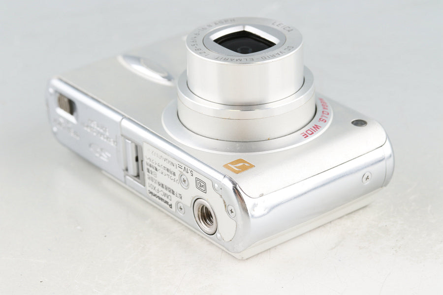 【美品】パナソニック　デジカメ　LUMIX DMC-FX01 シルバー Panasonic Lumix DMC-FX01: Digital Photography Review