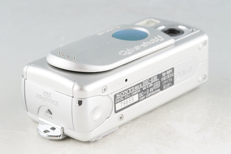 Sony Cyber-Shot DSC-U30 Digital Camera #51273J