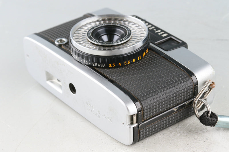 Olympus-Pen EE3 35mm Half Frame Camera #52358D5