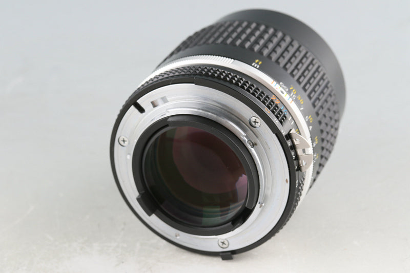 Nikon Nikkor 105mm F/2.5 Ais Lens #53034A5