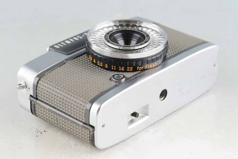 Olympus-Pen EE2 35mm Half Frame Camera #53058D5#AU – IROHAS SHOP