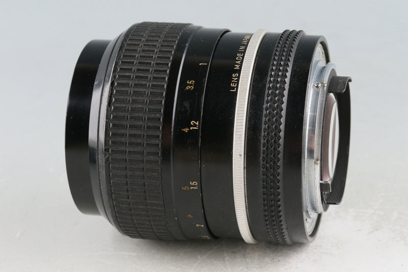 Nikon Nikkor 105mm F/2.5 Lens #53116H13