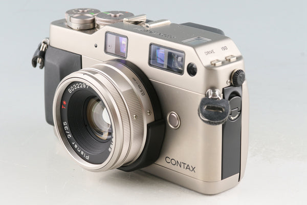 Contax G1D + Carl Zeiss Planar T* 35mm F/2 Lens #53137D5
