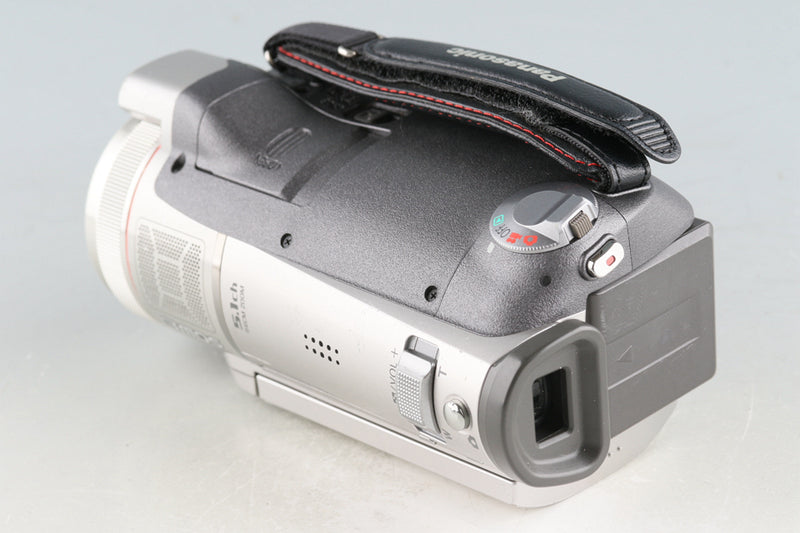 Panasonic HDC-TM300 Digital High-Definition Video Camera #53379G41 – IROHAS  SHOP