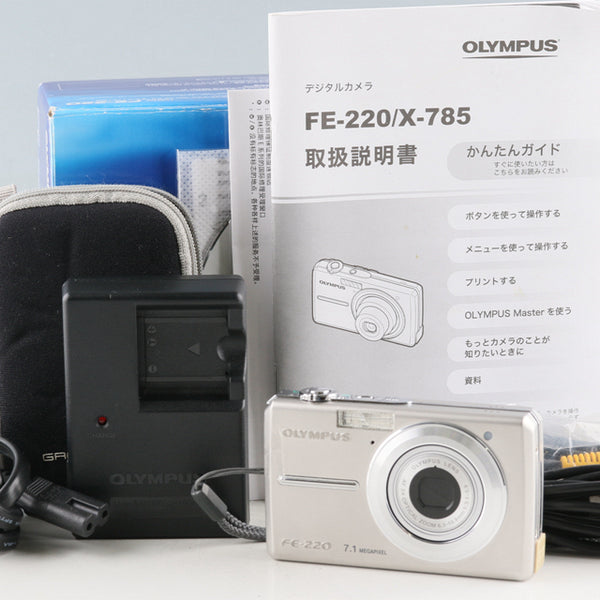 Olympus Camedia FE-220 Digital Camera With Box #53381L9