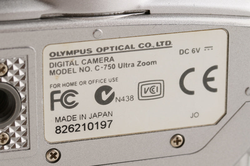 Olympus Camedia C-750 Ultra Zoom Digital Camera With Box #53394L10 – IROHAS  SHOP