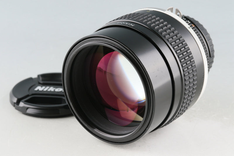 Nikon Nikkor 105mm F/1.8 Ais Lens #53695A6