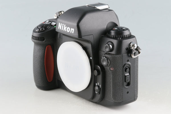 Nikon F100 35mm SLR Film Camera #53704E1