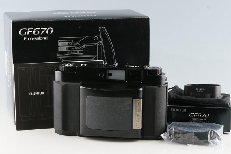 Fujifilm GF670 Professional Medium Format Film Camera With Box #54194L10