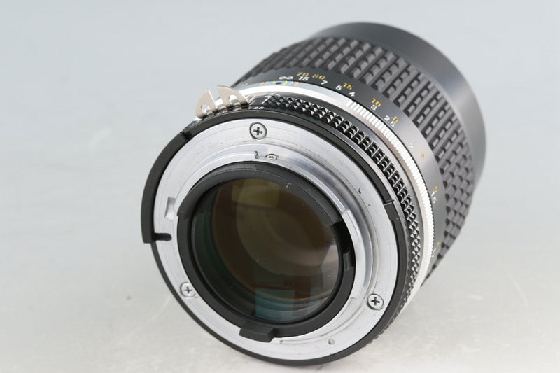 Nikon Nikkor 105mm F/2.5 Ais Lens #54371A4