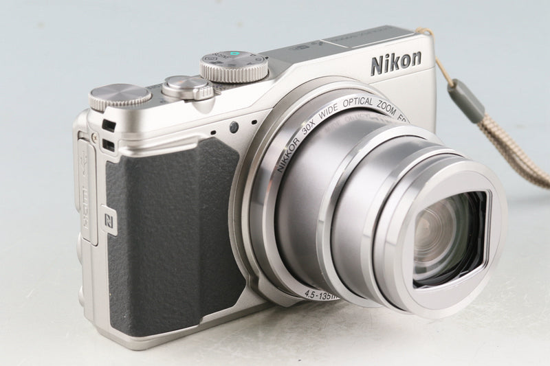 Nikon Coolpix S9900 Digital Camera #54458E4