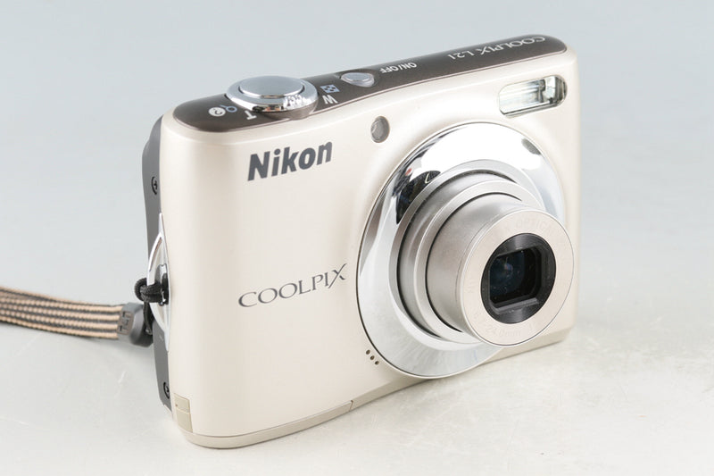 Nikon Coolpix L21 Digital Camera #54539J