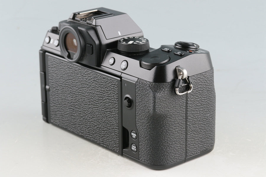 Fujifilm X-S10 + Fujinon Super EBC XC 15-45mm F/3.5-5.6 OIS PZ +