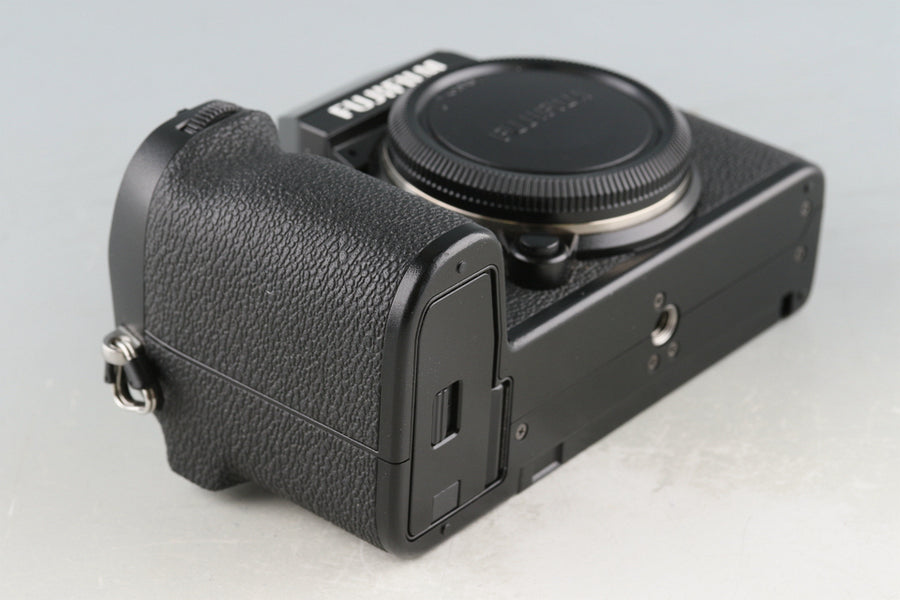 Fujifilm X-S10 + Fujinon Super EBC XC 15-45mm F/3.5-5.6 OIS PZ +