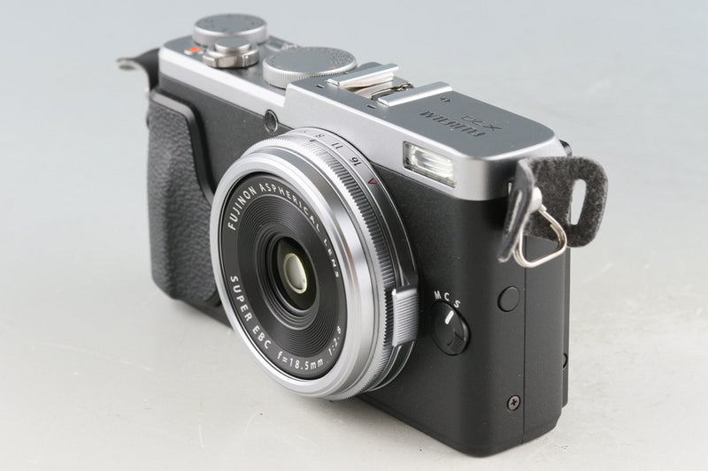 Fujifilm X70 Digital Camera + WCL-X70 #55300F1