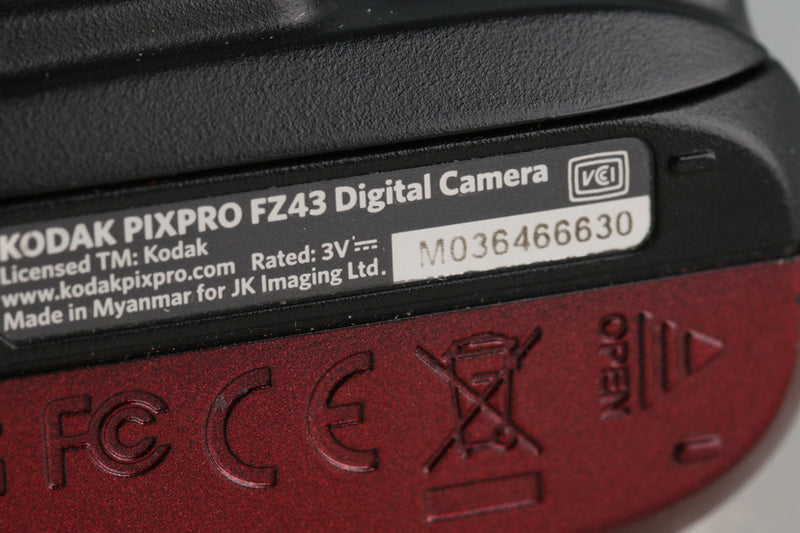 Kodak Pixpro FZ43 Digital Camera With Box #55528L9