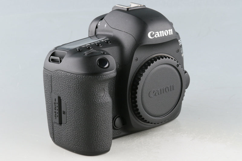 Canon EOS 5D Mark IV Digital SLR Camera #55886E1