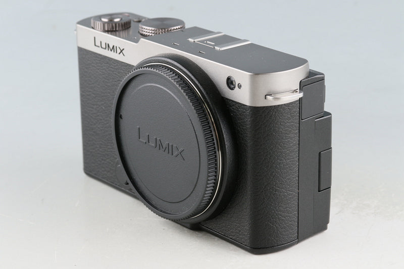 Panasonic Lumix DC-S9 Mirrorless Digital Camera With Box #55904L6