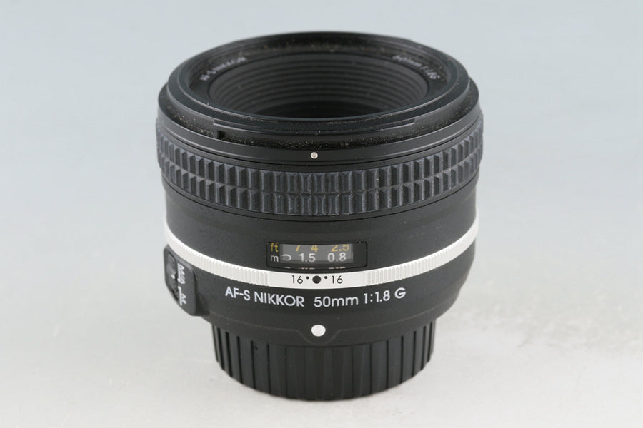 Nikon AF-S Nikkor 50mm F/1.8G Lens (Special Edition
