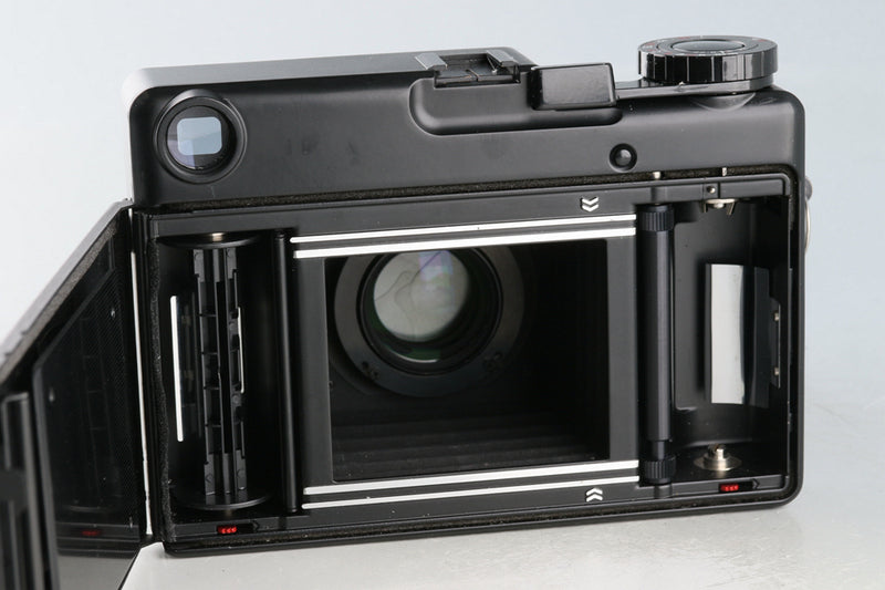 Plaubel Makina 67 Medium Format Film Camera #56121E1