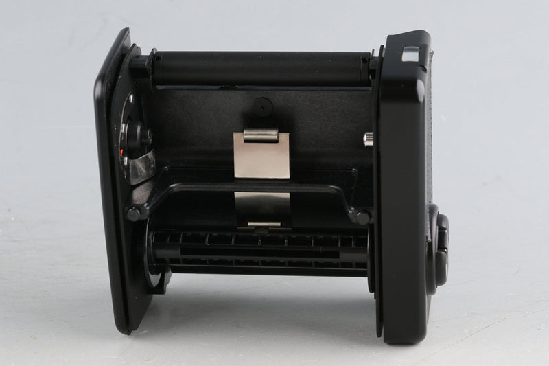 Zenza Bronica SQ-Ai + Zenzanon-PS 80mm F/2.8 + Prism Finder 45D S + Waist Level Finder + Speed Grip #58593L9