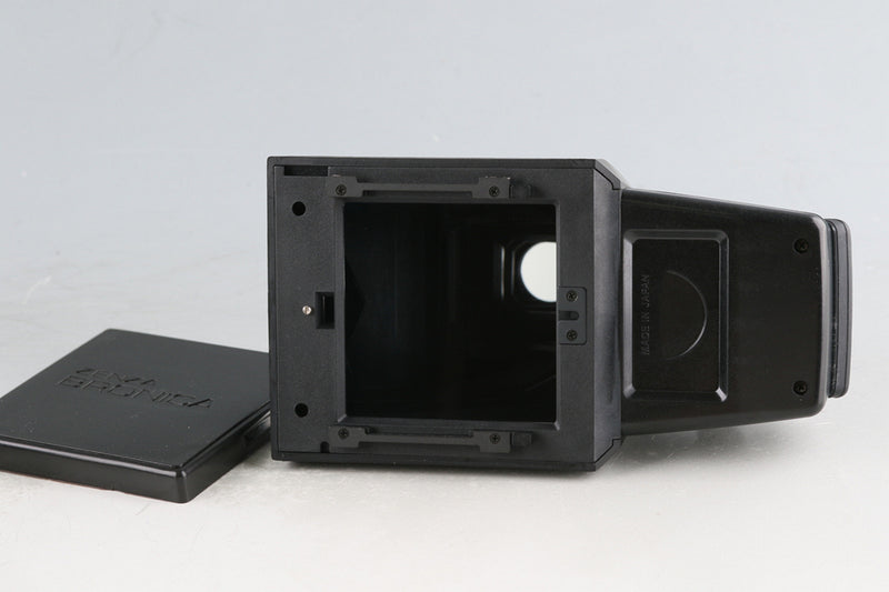 Zenza Bronica SQ-Ai + Zenzanon-PS 80mm F/2.8 + Prism Finder 45D S + Waist Level Finder + Speed Grip #58593L9