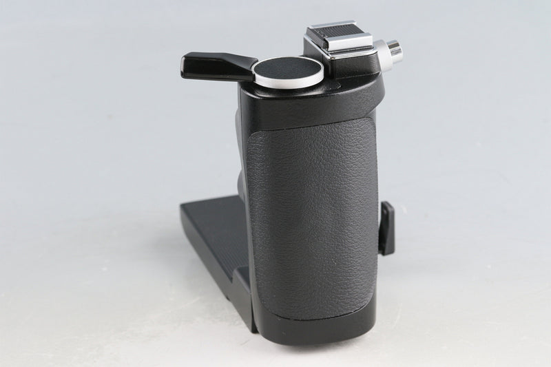 Zenza Bronica SQ-Ai + Zenzanon-PS 80mm F/2.8 + Prism Finder 45D S + Waist Level Finder + Speed Grip #58593L9