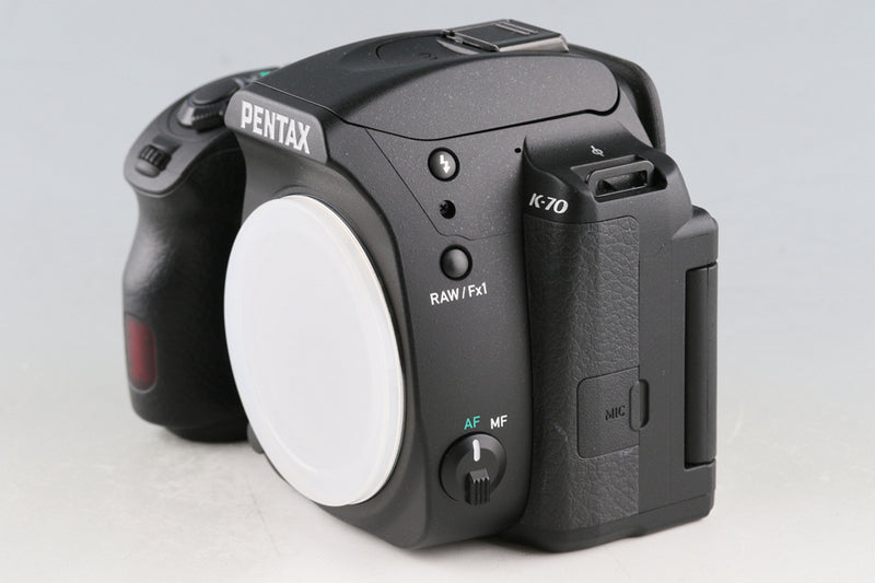 Pentax K-70 + SMC Pentax-DA 18-135mm F/3.5-5.6 ED AL DC WR