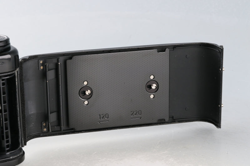 Asahi Pentax 6x7 TTL Medium Format Film Camera #59578E1