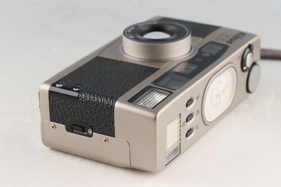 Nikon 35Ti 35mm Point & Shoot Film Camera With Box #60726L4