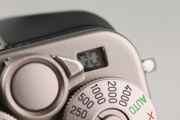 Contax G2 35mm Rangefinder Film Camera #60739D4