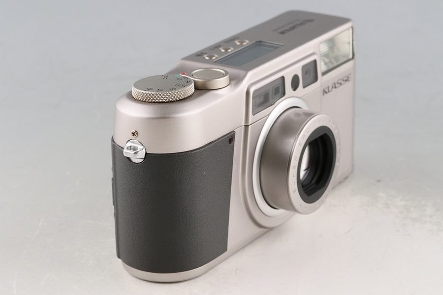 Fujifilm Klasse 35mm Point & Shoot Film Camera #60741D5