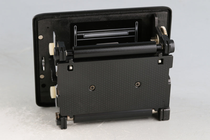 Pentax 645 + SMC Pentax-A 645 75mm F/2.8 Lens #60849F2