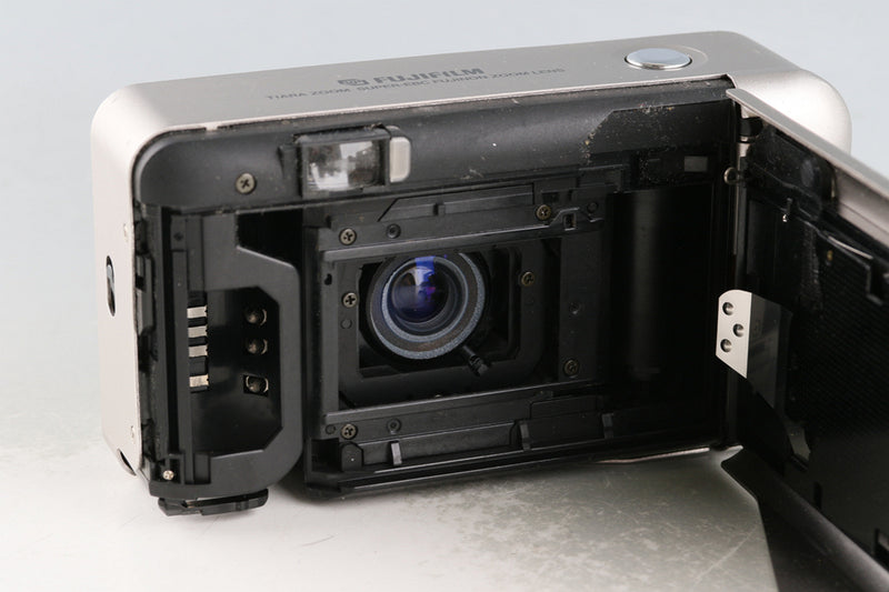 ★美品・動作良好★ FUJIFILM TIARA ZOOM フィルムカメラ 中古】FUJIFILM 富士フイルム TIARA ZOOM コンパクトフィルム