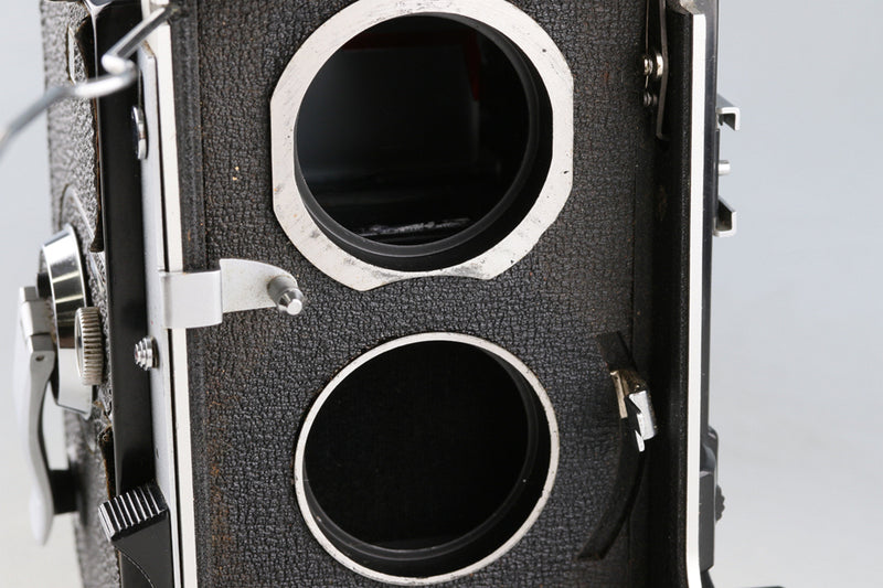 Mamiya C330 Professional + Mamiya-Sekor 80mm F/2.8 Lens #60979E3