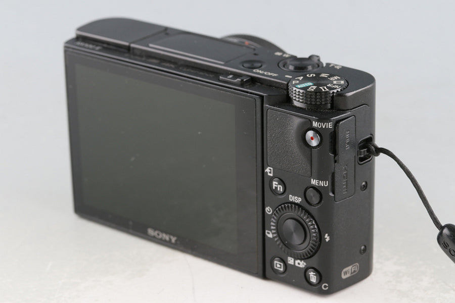 Sony Cyber-Shot DSC-RX100M5 Digital Camera *Japanese Version