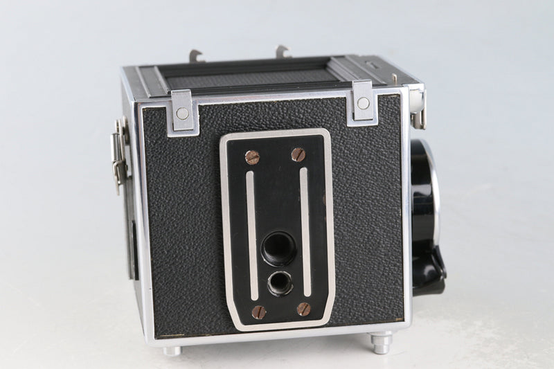 Hasselblad 500C + Carl Zeiss Planar 80mm F/2.8 Lens + C12 #61231E2