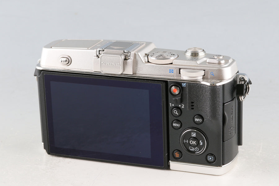Olympus PEN E-P5 Mirrorless Digital Camera #61328E2 – IROHAS