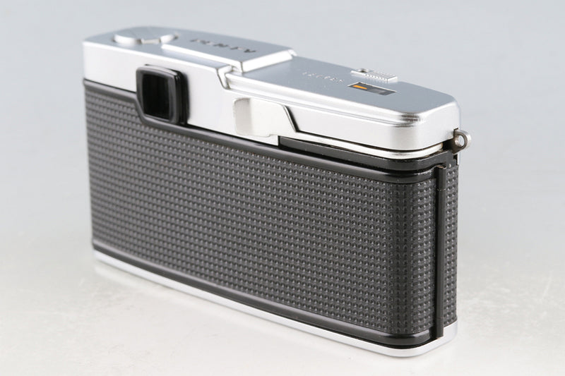 Olympus-Pen FV 35mm Half Frame Camera + G. Zuiko Auto-S 40mm F/1.4 Lens #61498D4