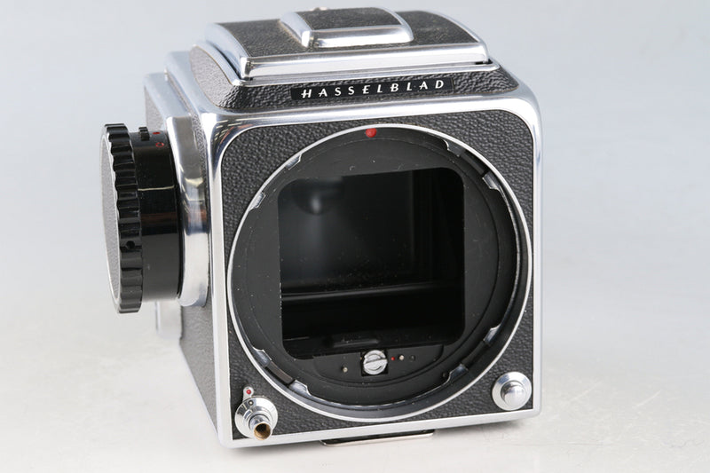 Hasselblad 500C/M + Carl Zeiss Planar T* 80mm F/2.8 C Lens + A12 #61735E1