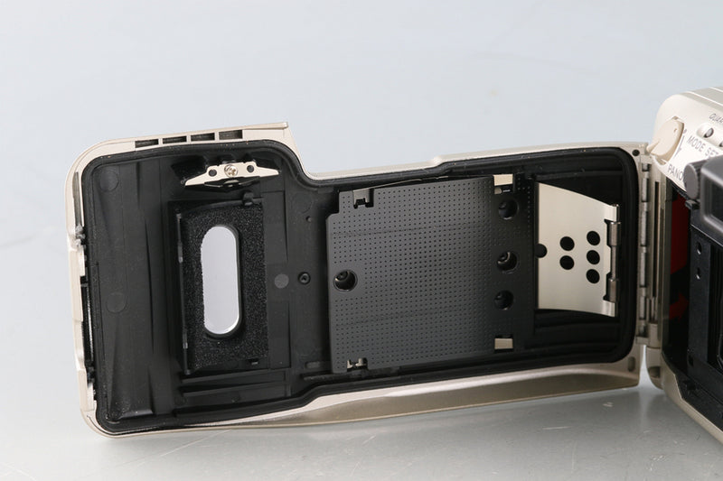 Olympus μ ZOOM 140 Deluxe 35mm Point & Shoot Film Camera #62289G22