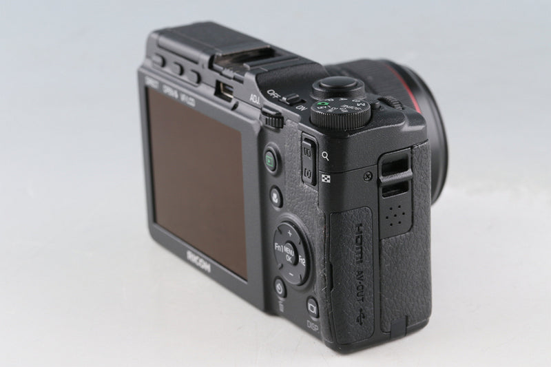 Ricoh GXR Digital Camera + A12 50mm F/2.5 Macro Lens #64222E3