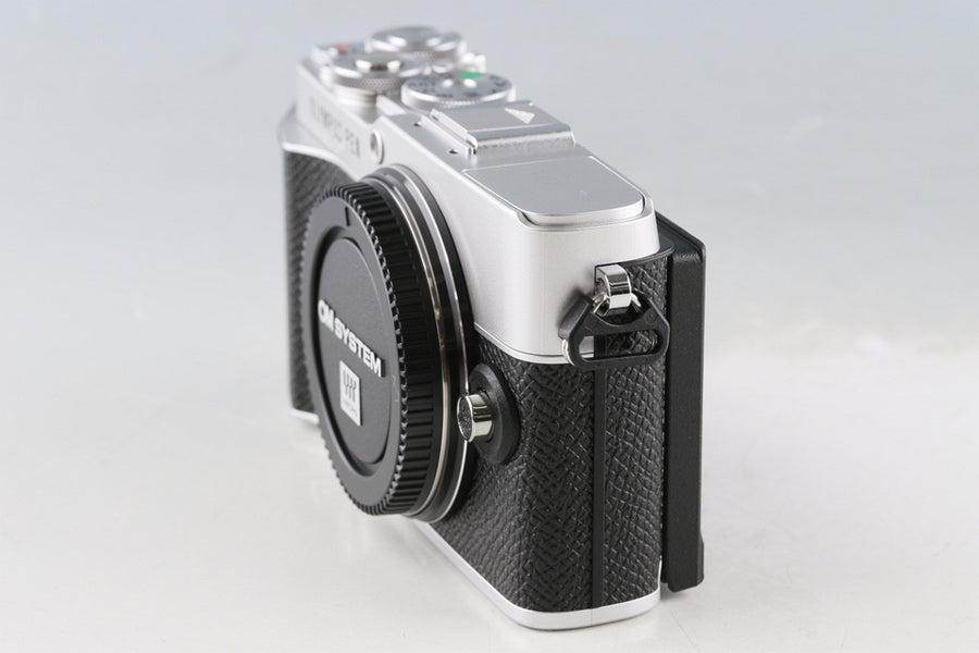 Olympus PEN E-P7 + M.Zuiko Digital ED 14-42mm F/3.5-5.6 EZ Lens