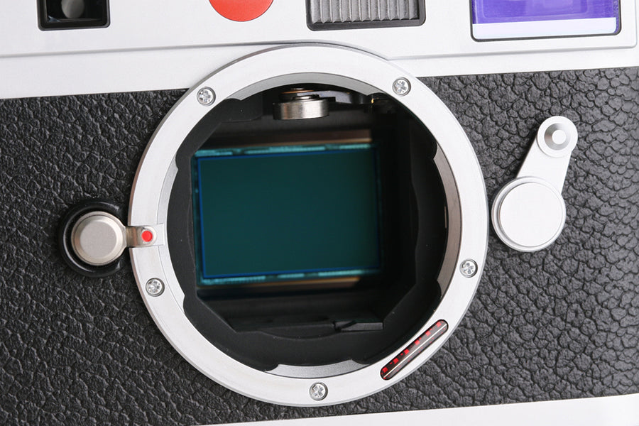 Leica M8.2 Digital Rangefinder Camera #64676T – IROHAS SHOP