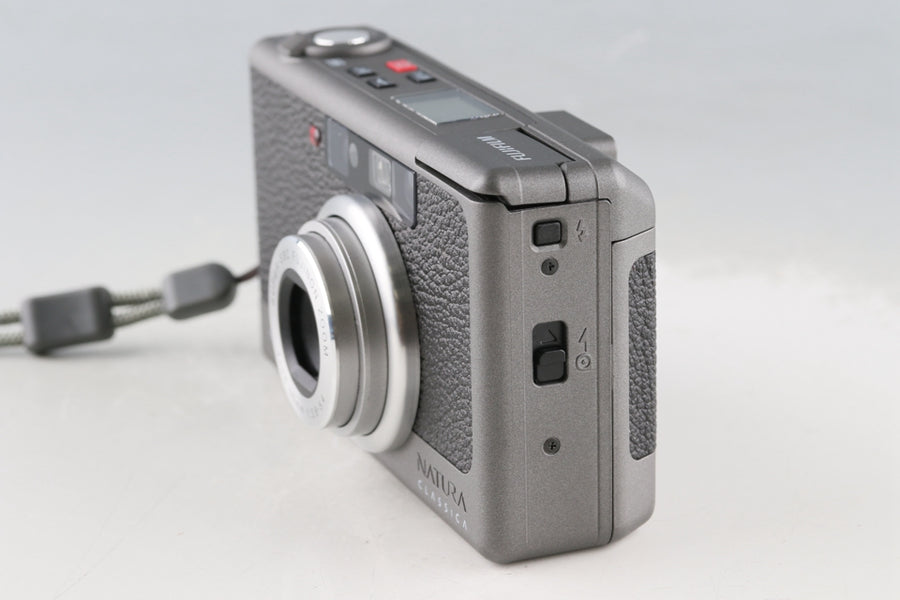 Fujifilm Natura Classica 35mm Point & Shoot Film Camera #65240D5