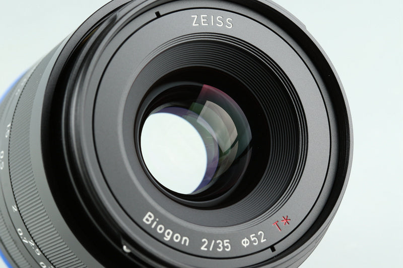 Zeiss Loxia Biogon T* 35mm F/2 Lens for Sony E With Box #33020L7