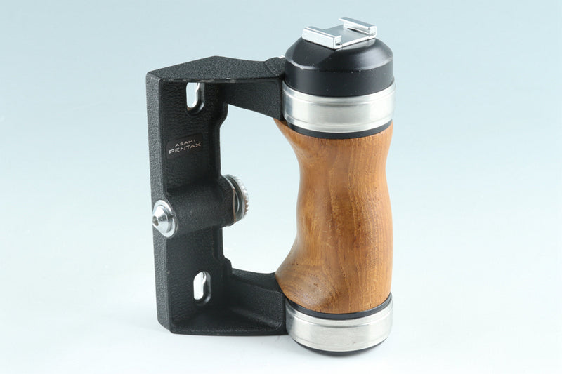 Pentax Wood Hand Grip for 6x7 #40629F2