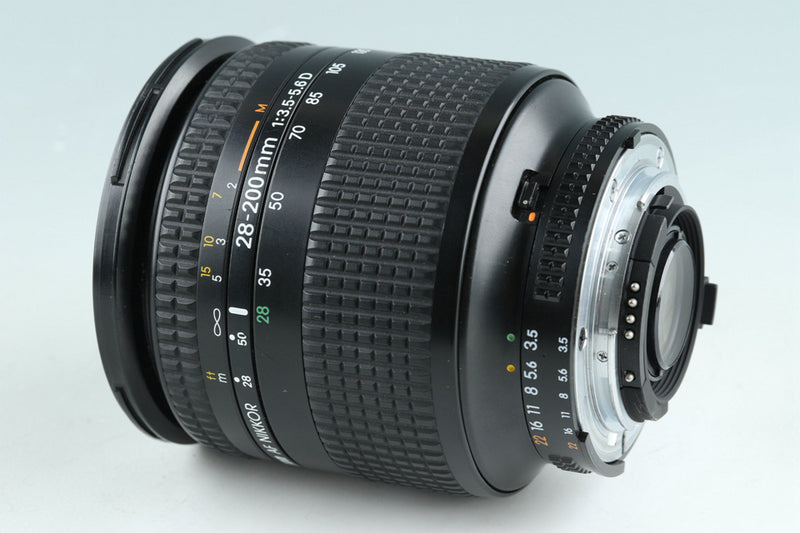 Nikon F100 + AF NIKKOR 28-200mm F/3.5-5.6 D Lens #42252E2